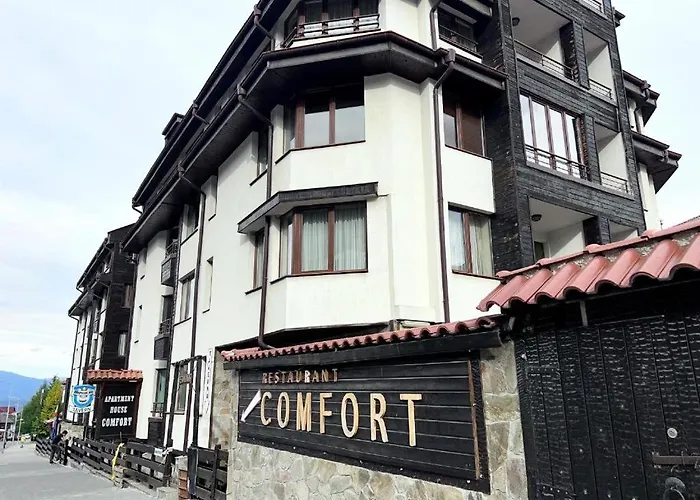 The Cozy Spot By The Lift Gondola By Si